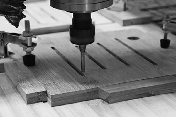 Qualia instrumenta ad iter itineris CNC requiruntur?
