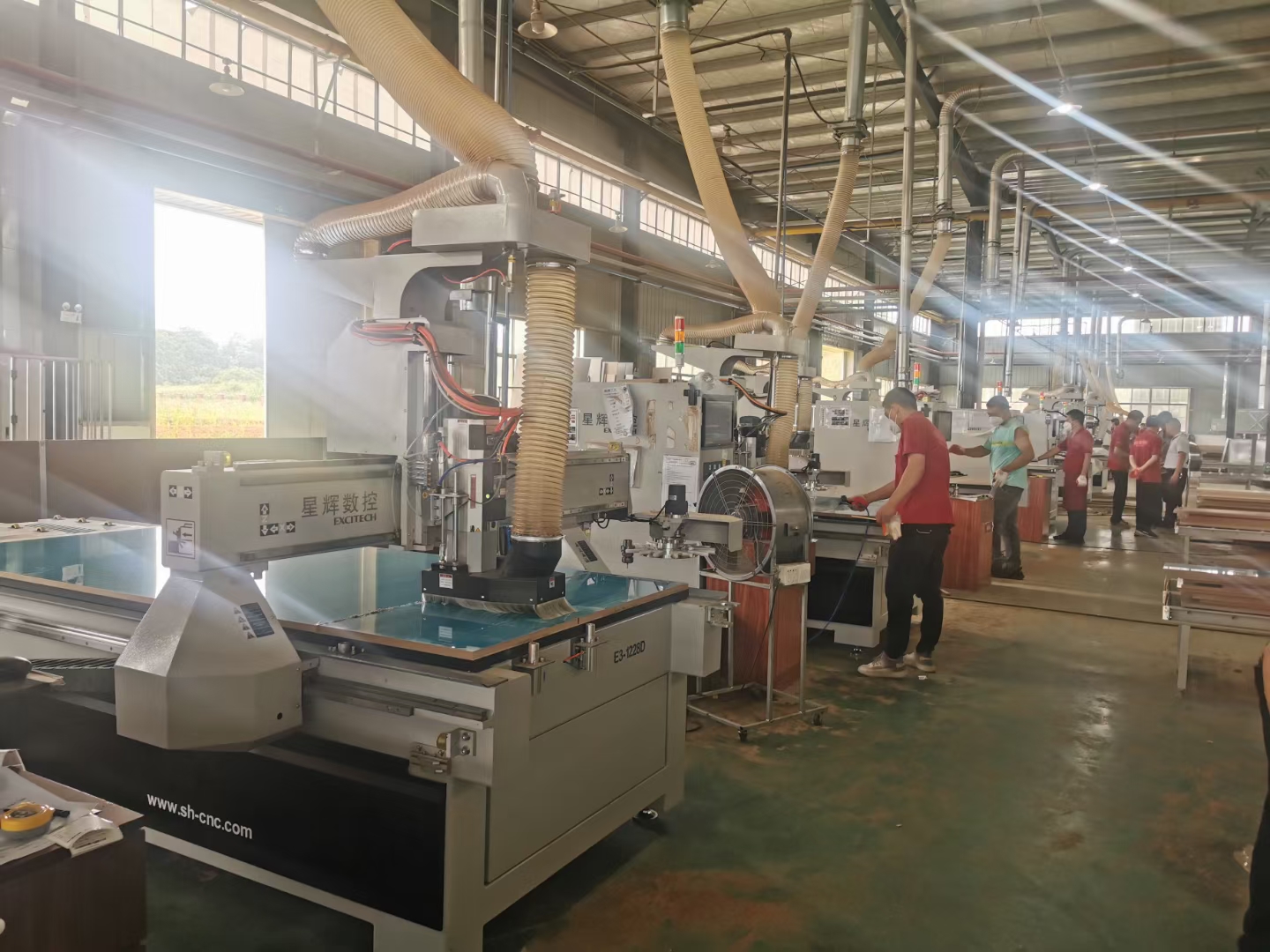 Prima idea officinis dolor